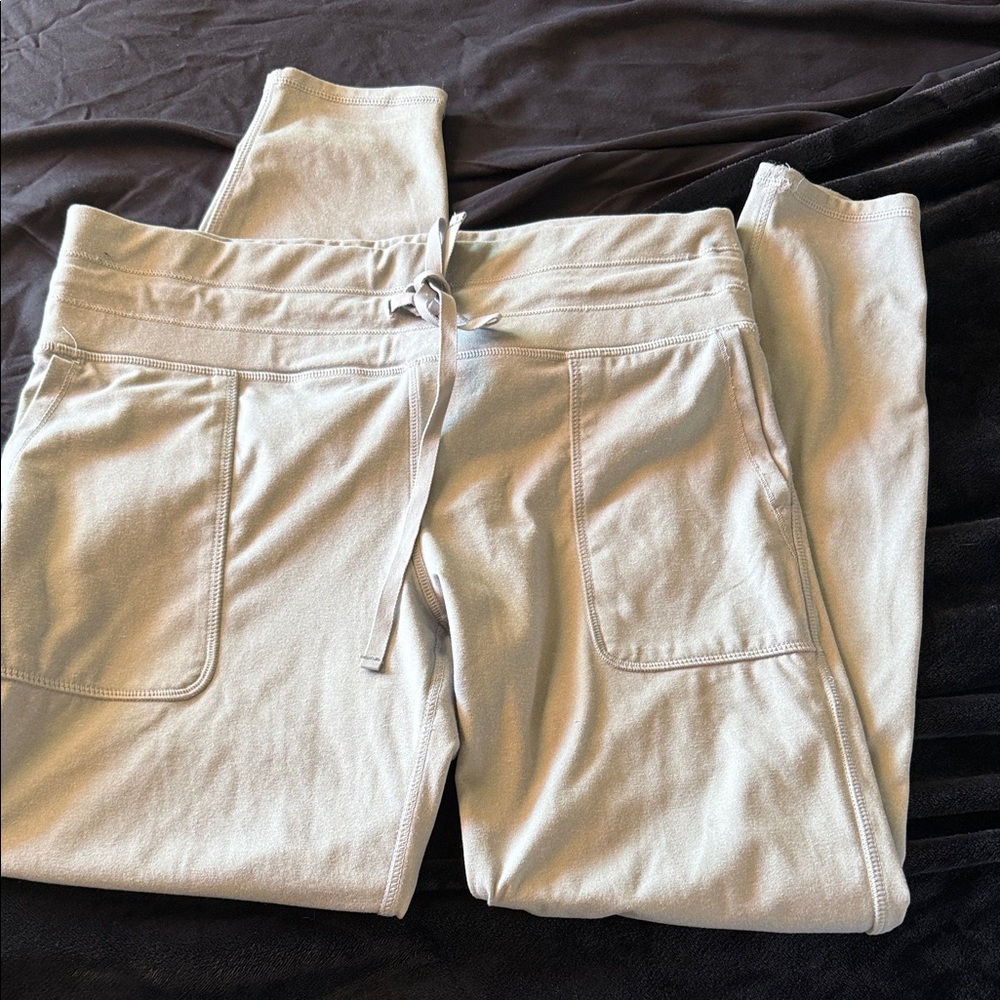 Oysho Sport Light Gray Drawstring Pocket Joggers
